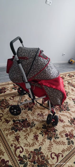 Продается детская коляска
