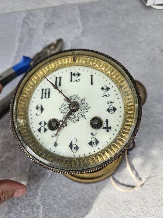 Mecanism ceas șemineu