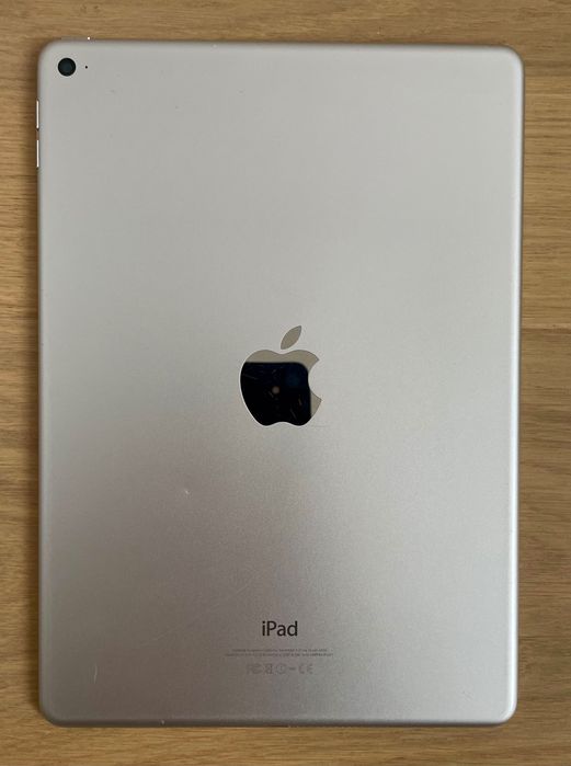 iPad Air 2 64GB Wi-Fi, stare bună