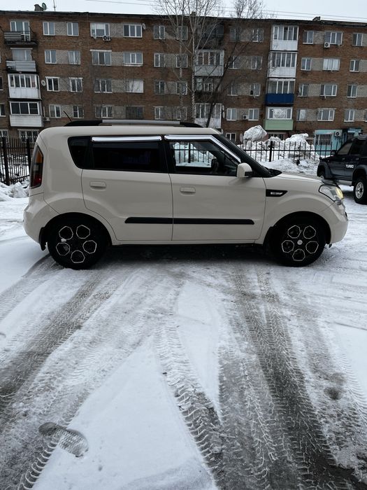 Автомобиль киа soul