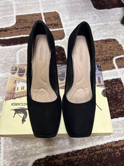 туфли на каблуке черные замша