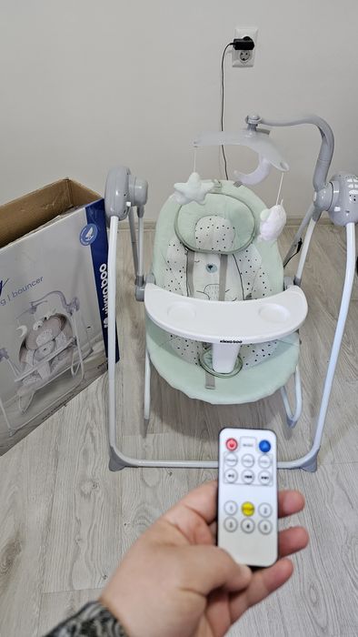 Люлка за бебе и подложка за къпане