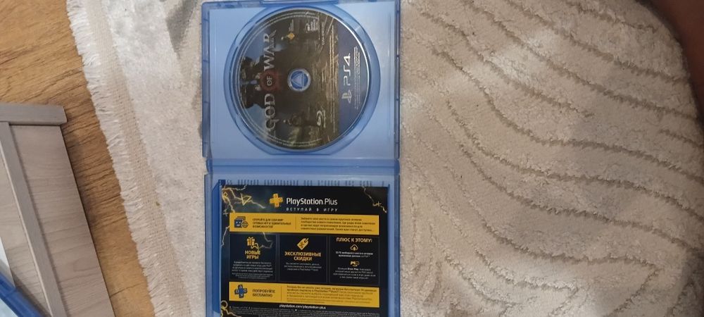 Диск GOD OF WAR на PSP 4