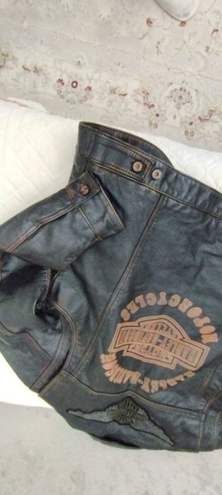 Продается кожанная куртка