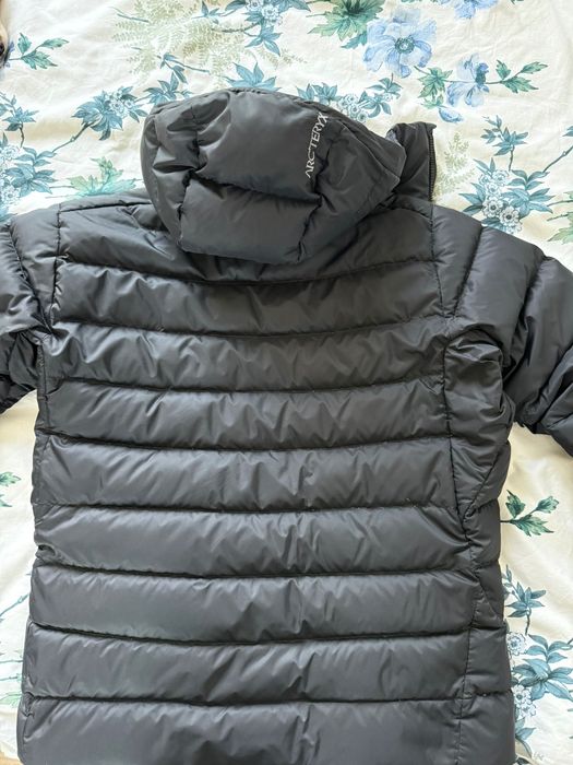 Пухено яке Arcteryx Thorium Hoody - black