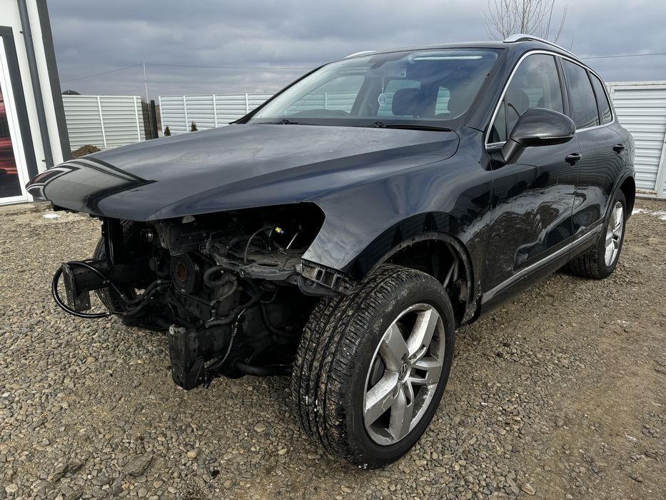 Dezmembrez touareg 7 p negru CRC CJM 3.0 tdi