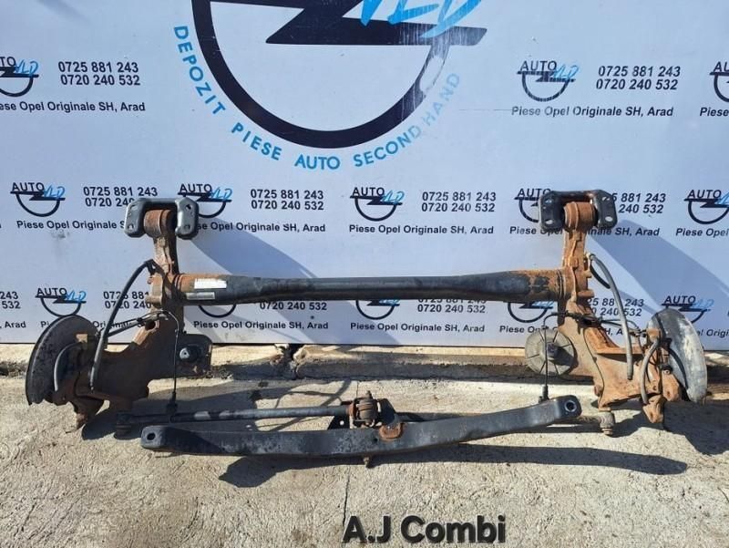 Punte spate Opel Astra J alb Y40R 1.7 cdti 92 kw A17DTR