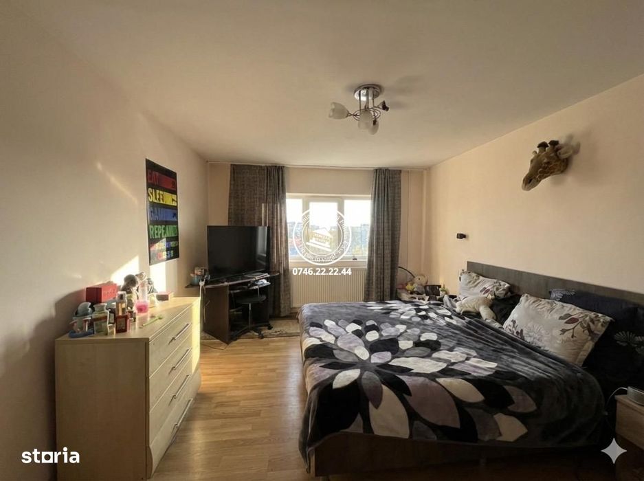 Apartament 2 camere de vanzare – zona linistita, etaj intermediar, com