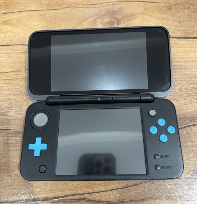 New nintendo 2DS XL
