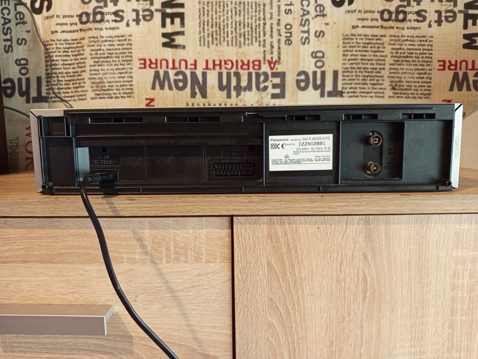 Видео "Panasonic"NV-FJ623