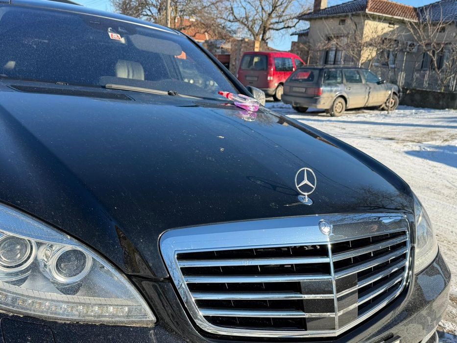 Решетка за Мерцедес  W221  2011