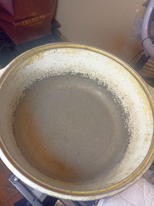 Казан 5 л,,чашки Юг