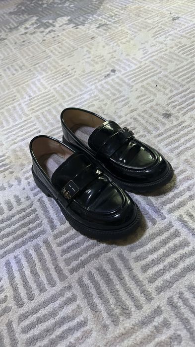 Детские туфли