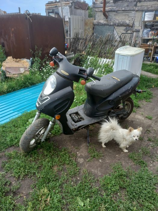 Продам скутер. 90кубов.