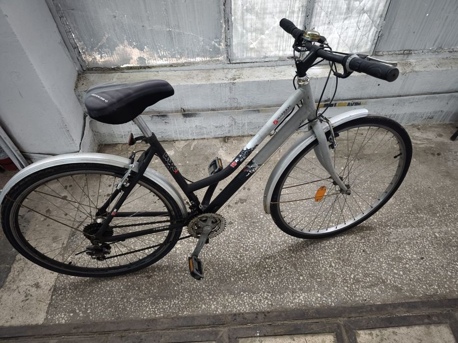 Vând bicicletă  Damă