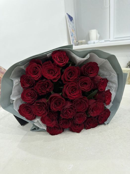 Красные розы продам