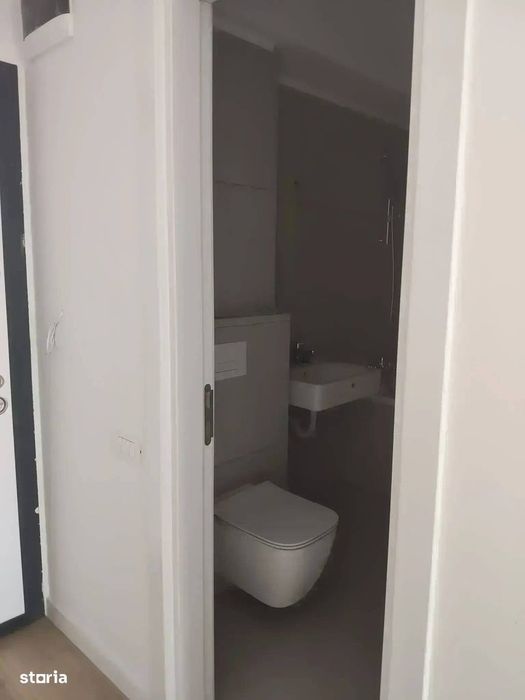 Studio modern cu terasa 44 mp 700 m Metrou Petrache Poienaru finalizat
