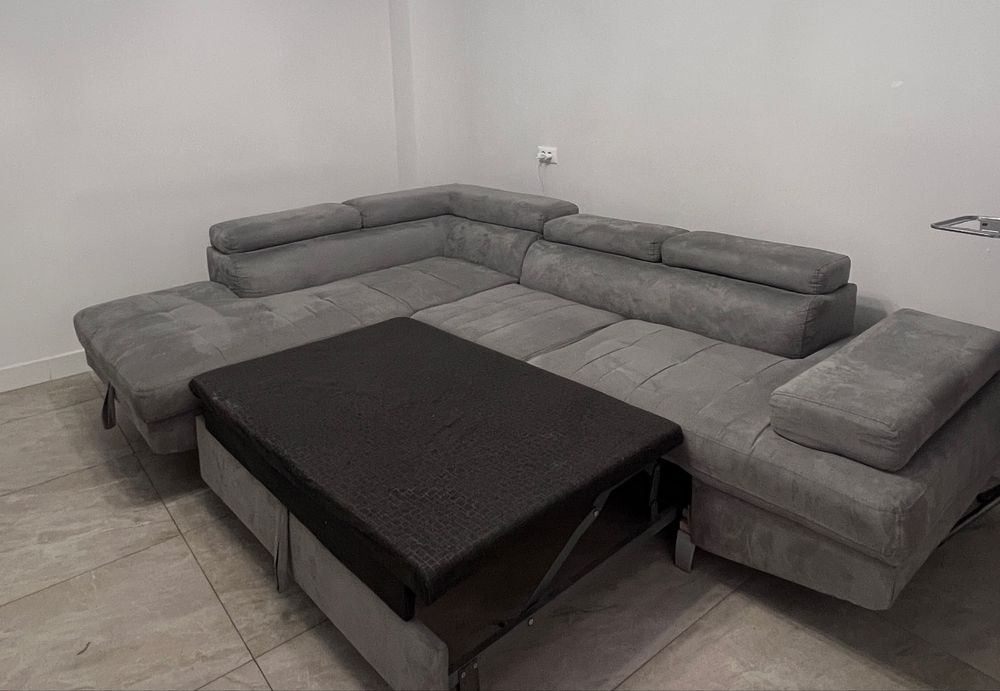 Canapea extensibila spatiu depozitare igienizata