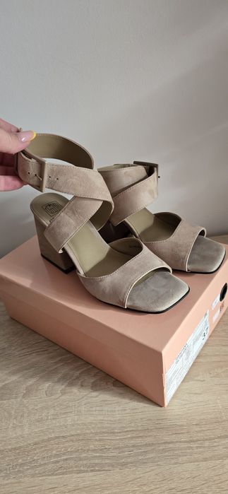 Sandale piele întoarsă