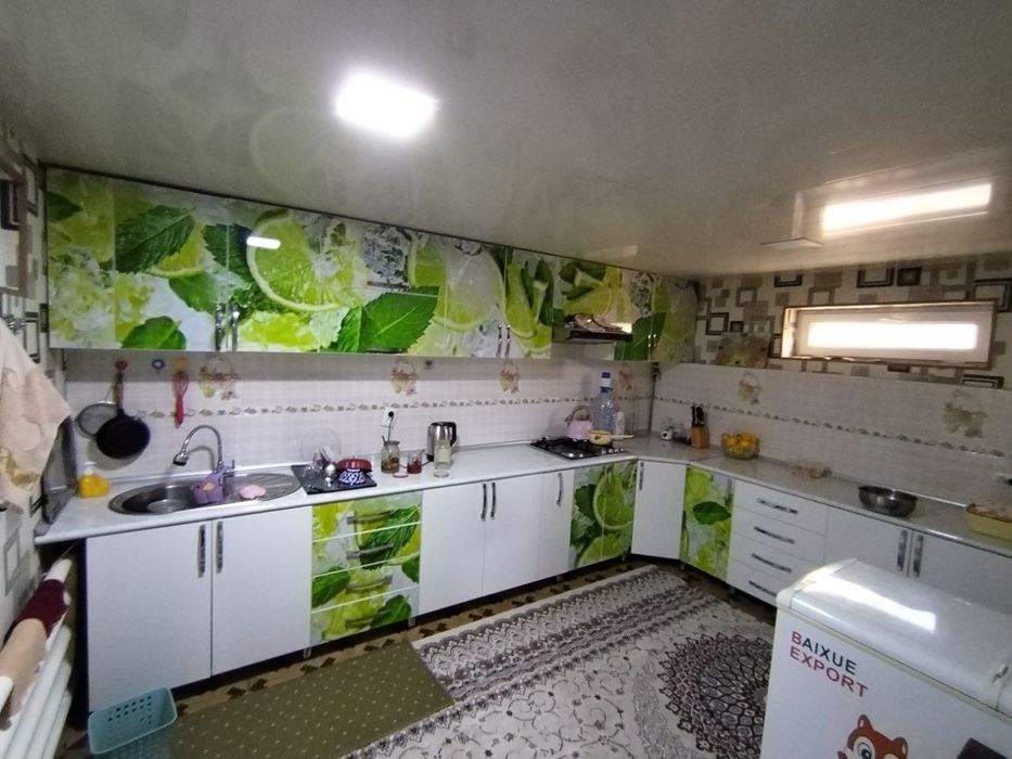 14-сотук 9 та хона 2 та ошхона еуро ремонтли уй  сотилади.