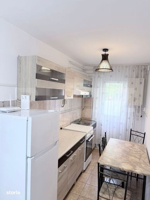 Apartament 2 camere de inchiriat, 41 mp, mobilat si utilat, zona Astor