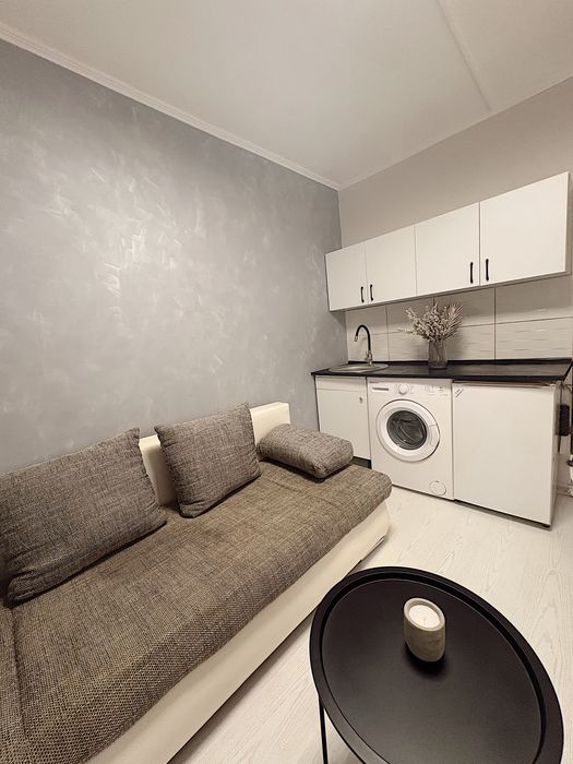 Inchiriez garsoniera cf3 -renovata complet si utilata