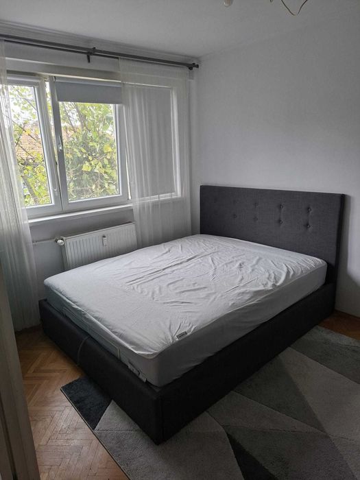Apartament 2 camere, Eroii Revolutiei