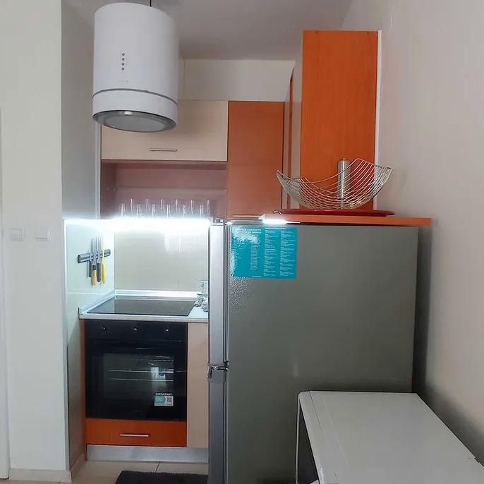 Дава се под наем Двустаен апартамент в Пловдив, Христо Смирненски - 50 кв.м за 400 € - Снимка #1