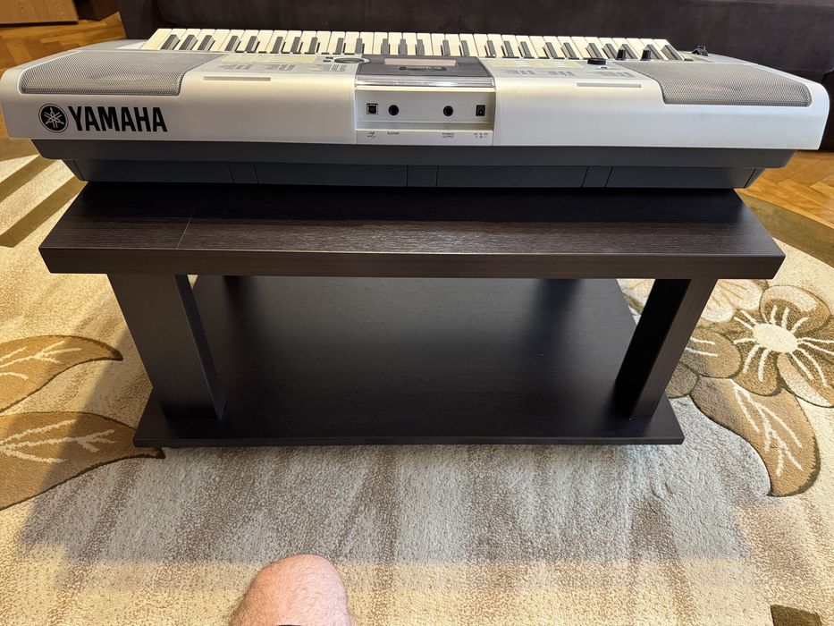 Yamaha  PSR E 403