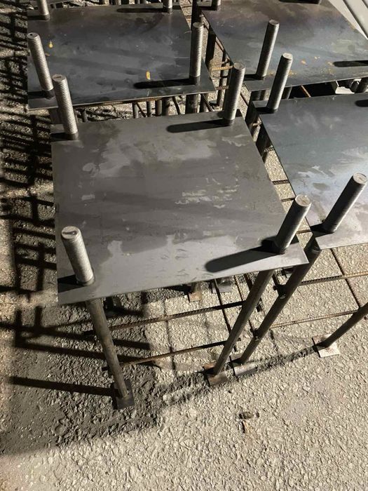 Продавам метално хале 9 широчина, 20 дължина, 4 височина.