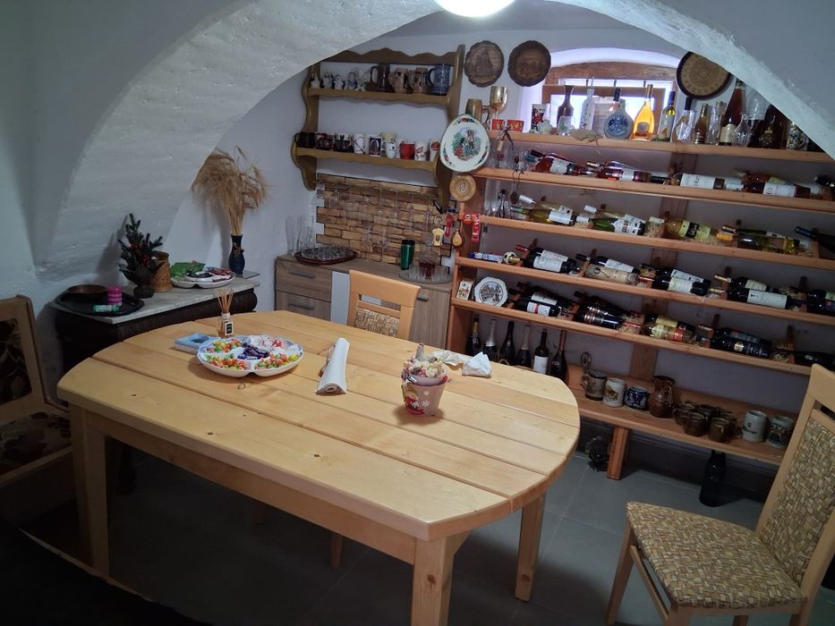 Vând casa de locuit in localitatea Câlnic,jud.Alba.