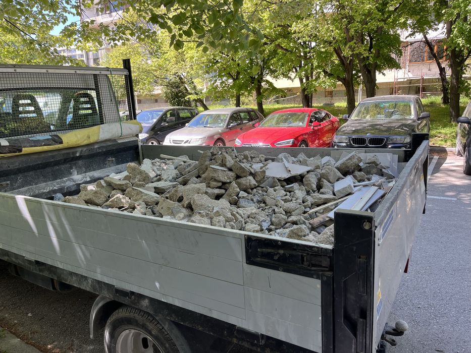 Изхвърляне на строителни отпадъци