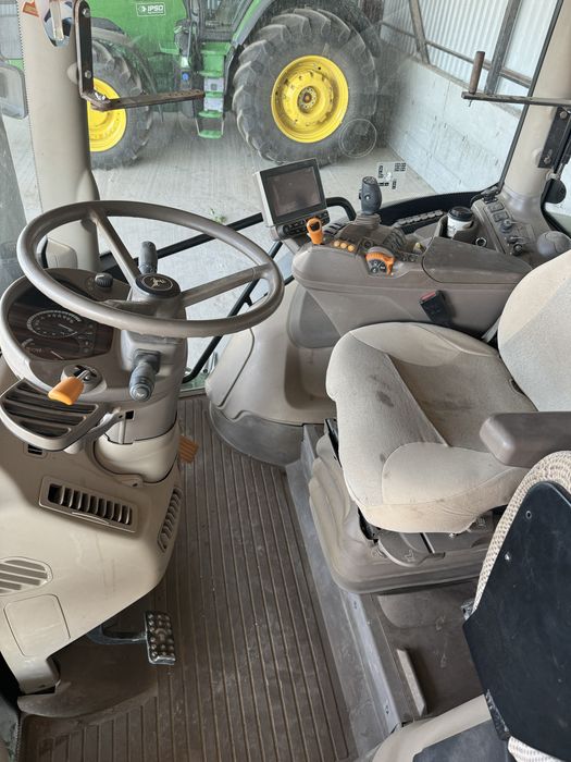 Tractor John Deere 6155r 150CP