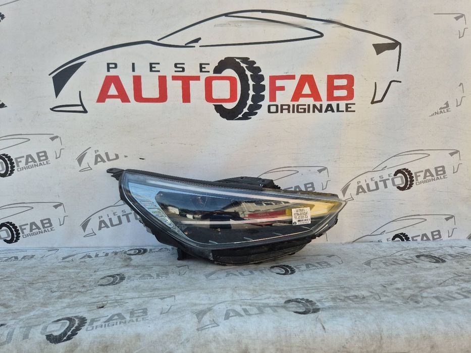 Far dreapta Hyundai i30 facelift Full LED 92102-G4600 an 2020-2021-202