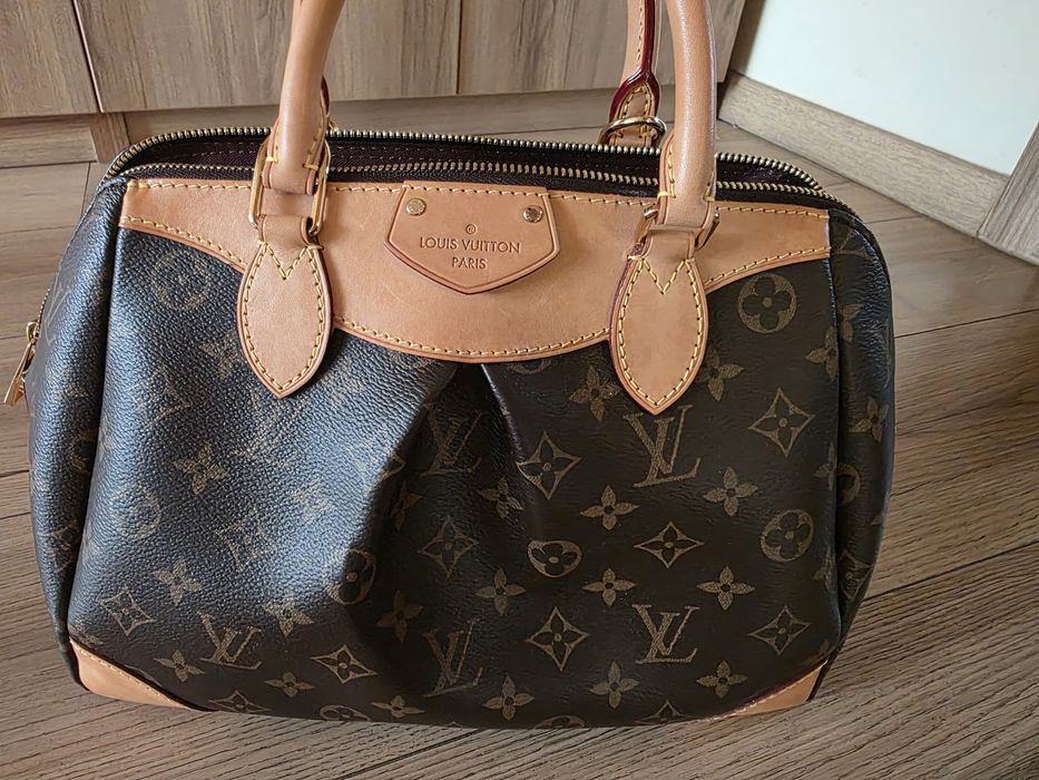 Geanta louis vuitton