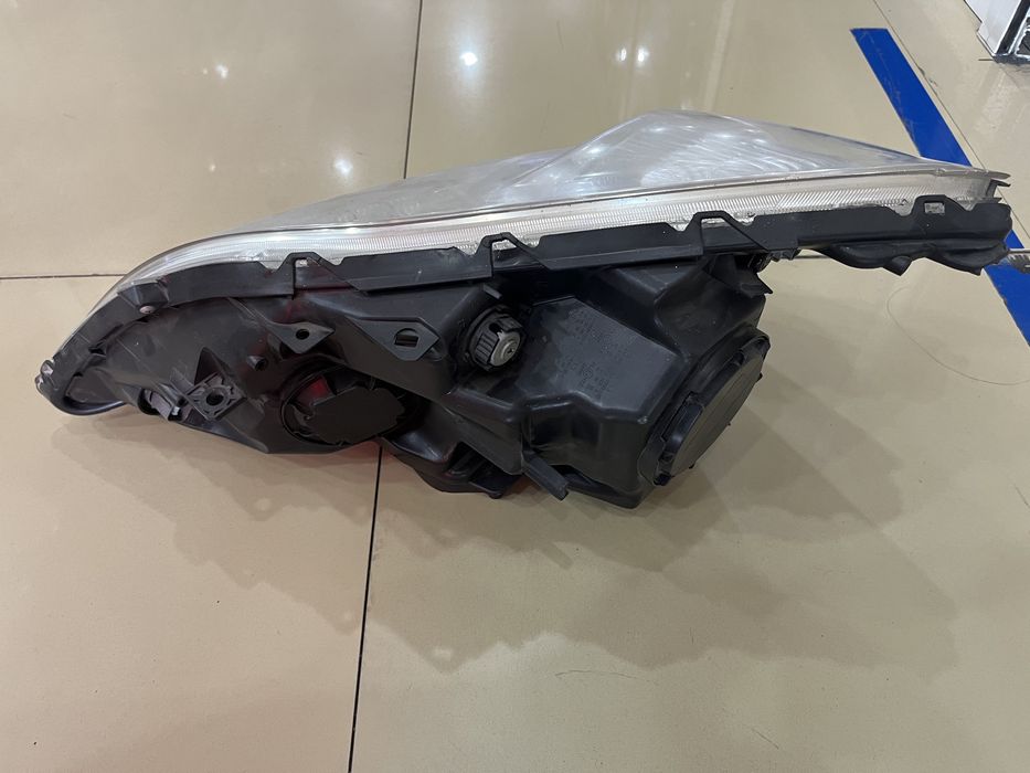 Фара передня Хонда Црв 3