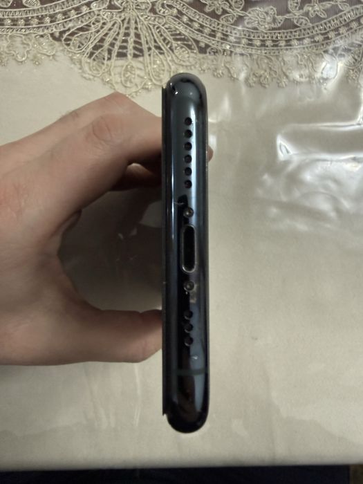 SROCHNA!!! Sotiladi Iphone 11 Pro 64gb Sim+ e-sim