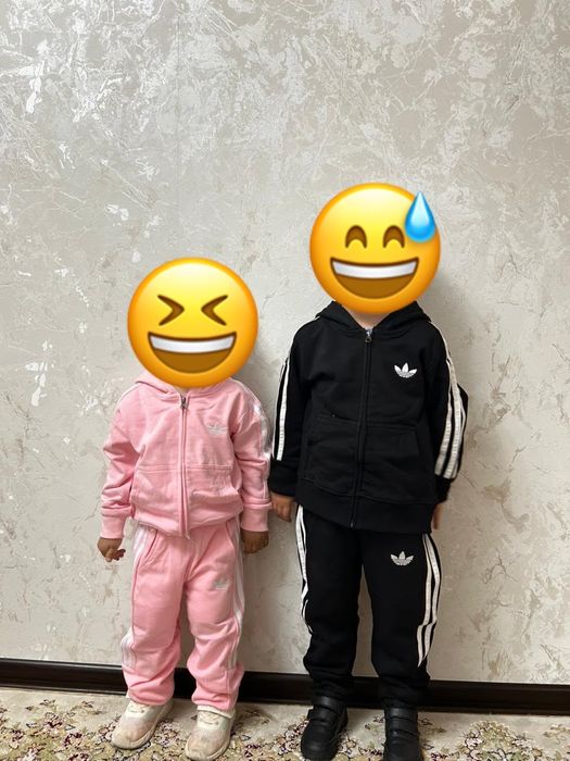 Спортивные детские костюмы