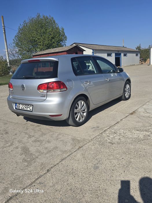 VOLKSWAGEN Golf 2011 — imagine 4