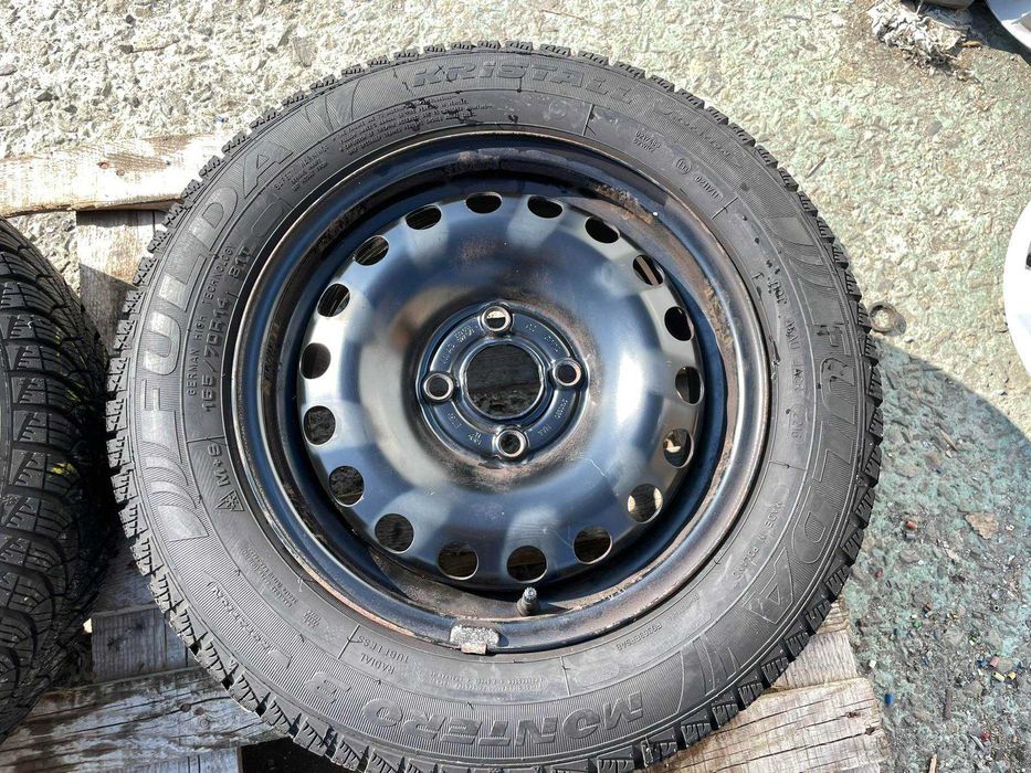 14 джанти 4х100 VW UP SKODA CITIGO SEAT MII 5J et35 Fulda 165/70/14