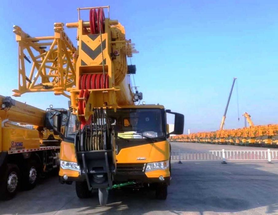 под заказ кран XCMG QY60KH-1    60 тонн.  без растаможки