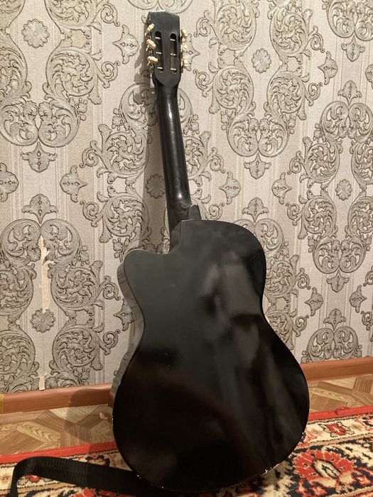 Акулистикалық гитара +медиятр