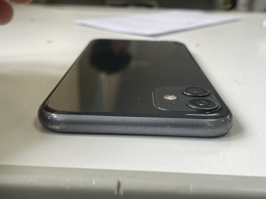 Айфон 11 обм продам за 35