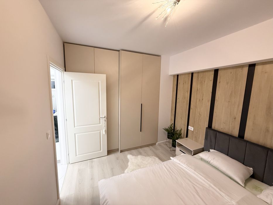 Inchiriez apartament de lux cu  2 camere, in bloc nou