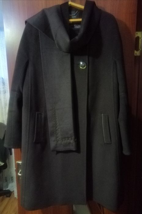 Женское демесезоное пальто