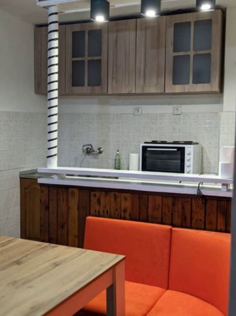 Дава се под наем Етаж от къща в София, Карпузица - 55 кв.м за 397.8 € - Снимка #5