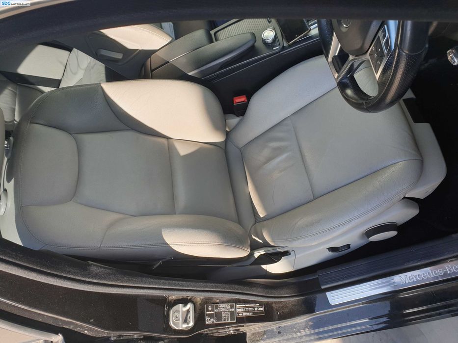 Interior Piele Alba Scaun Scaune Cu Incalzire si Bancheta cu Spatar Mercedes Clasa C Class W204 Sedan Berlina 2007 - 2014 [Q0086]