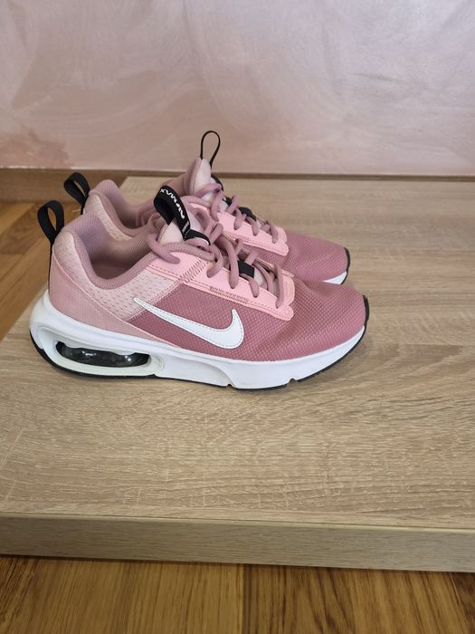 Adidasi Nike Air Max