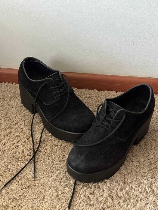 Женская обувь ботинки