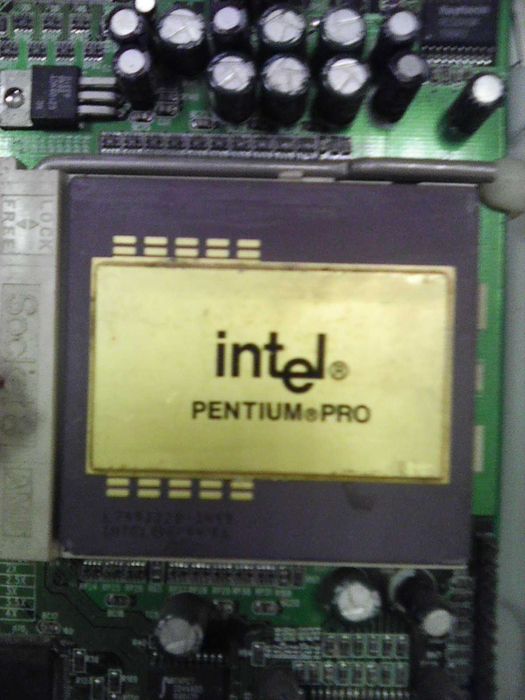 Intel Pentium Pro 166MHz